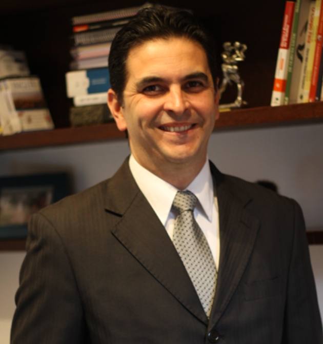 Roberto de Paula Corrêa